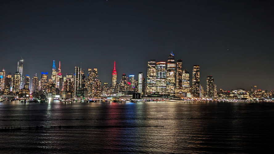 NYC_2024-02-08 18-24-08_PXL_20240208_232408046.NIGHT